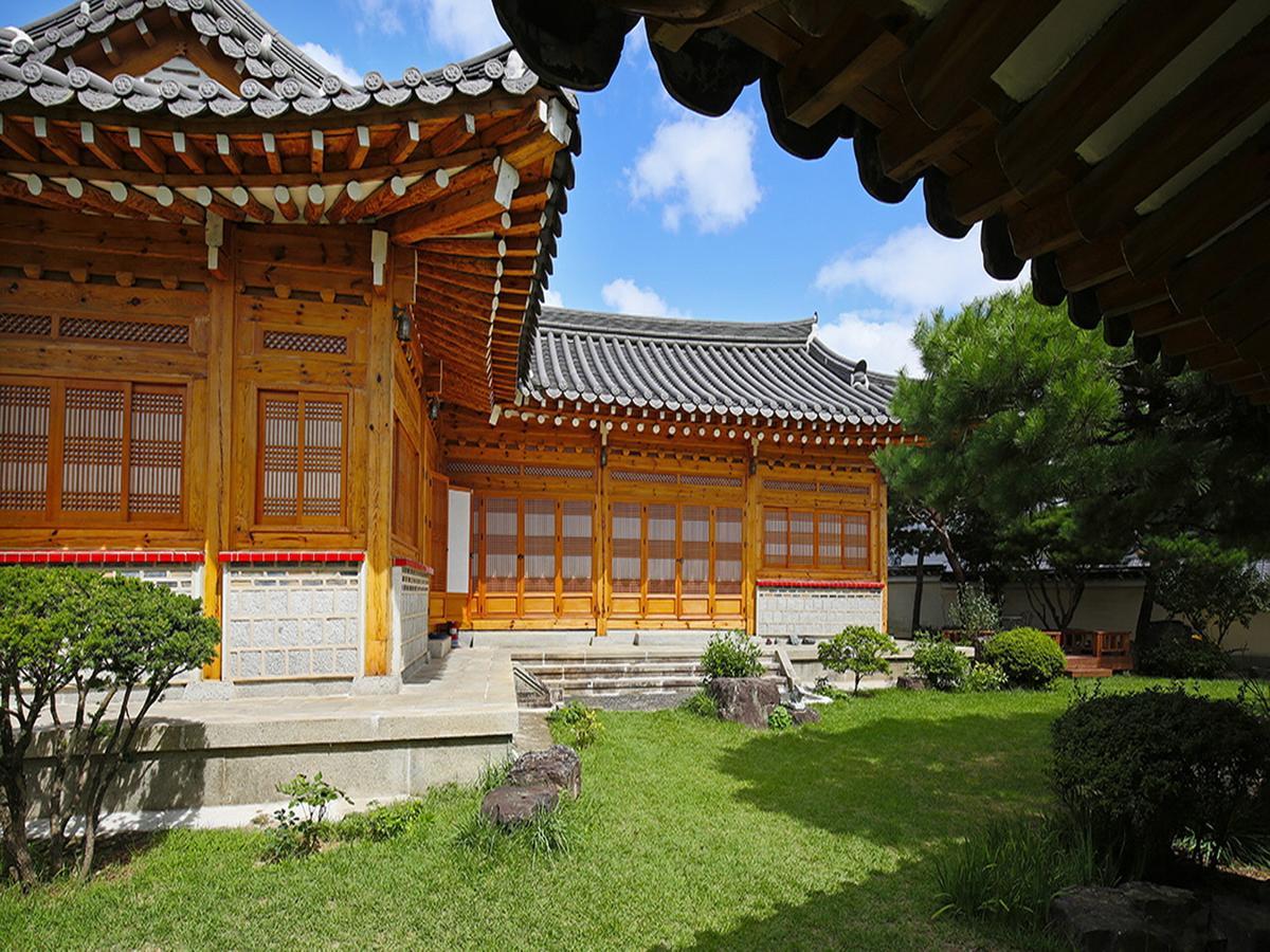 Cheonggong Hanok Stay Gyeongju Buitenkant foto