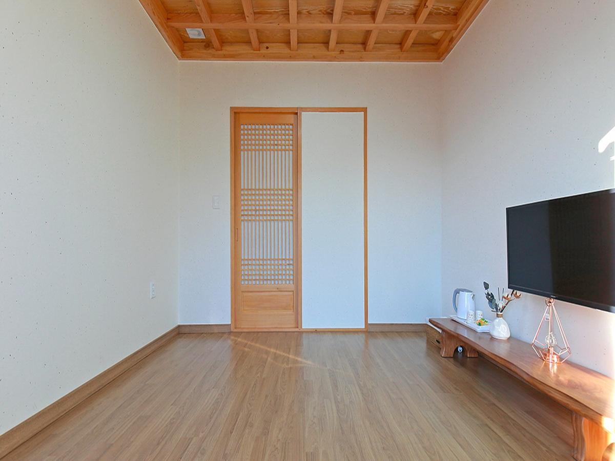 Cheonggong Hanok Stay Gyeongju Buitenkant foto