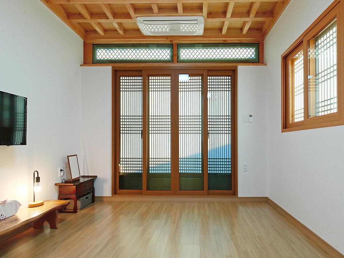 Cheonggong Hanok Stay Gyeongju Buitenkant foto